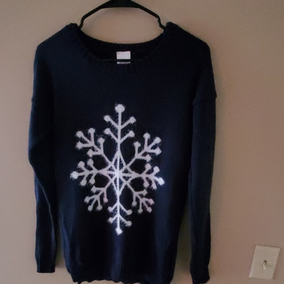 $12 - Picture 4 of 8